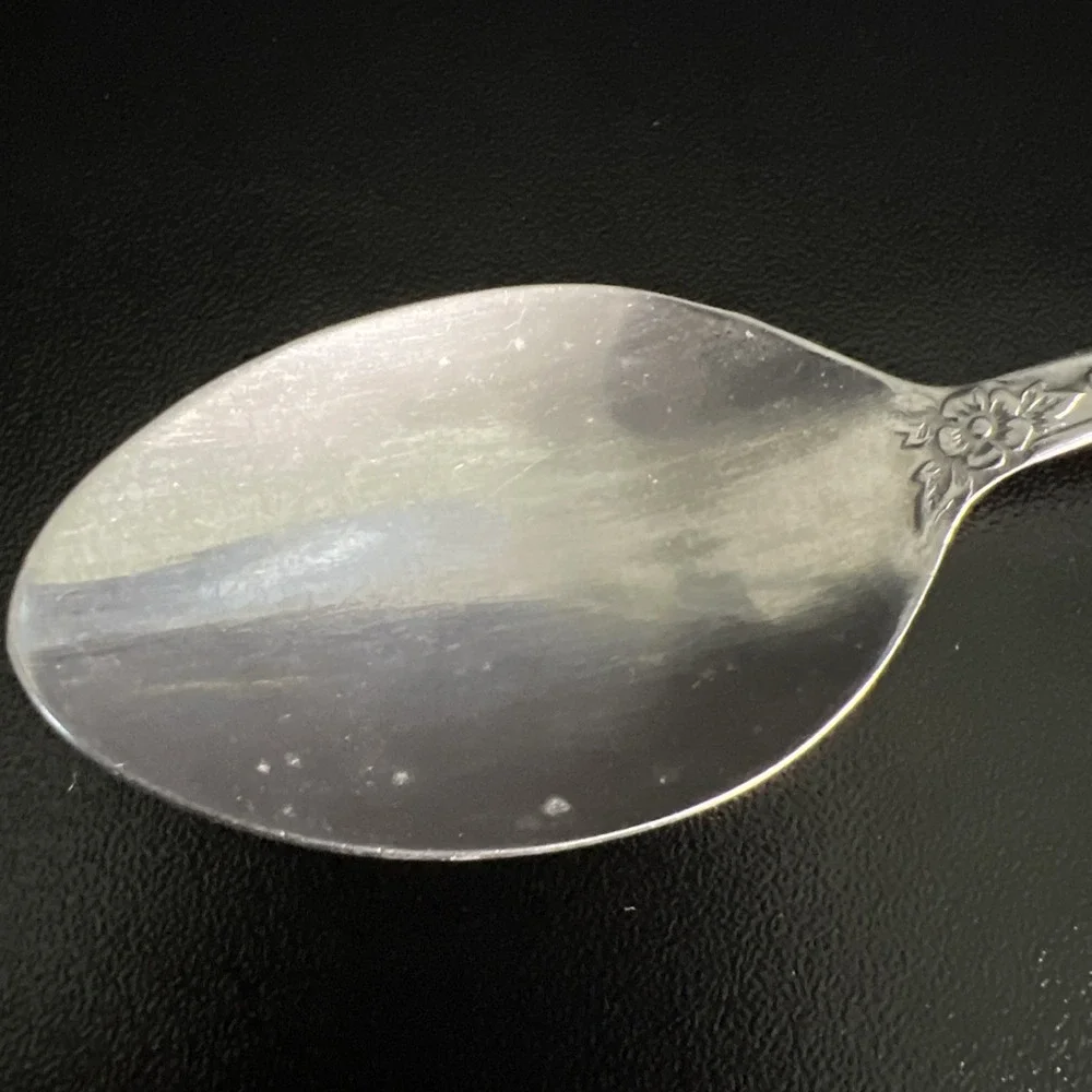 FLOWER & SCROLL 5‎ O'CLOCK SPOON BY NATIONAL STAINLESS KOREA TEASPOON